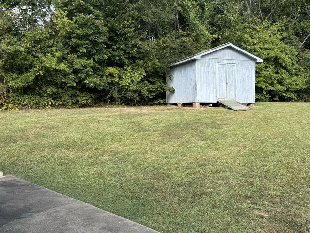 30 Talley Hill Lane, Rossville, GA 30741