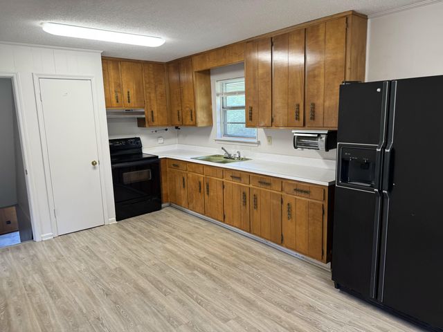 30 Talley Hill Lane, Rossville, GA 30741