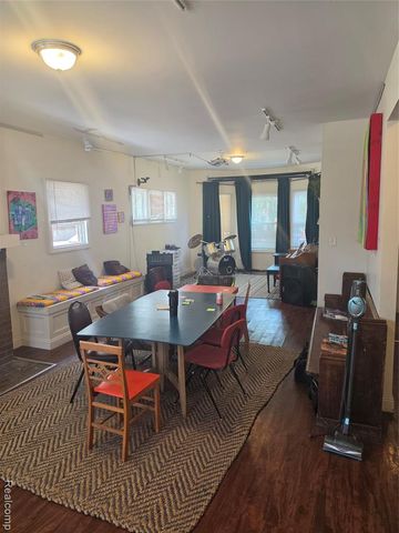 80 Clairmount Street, Detroit, MI 48202