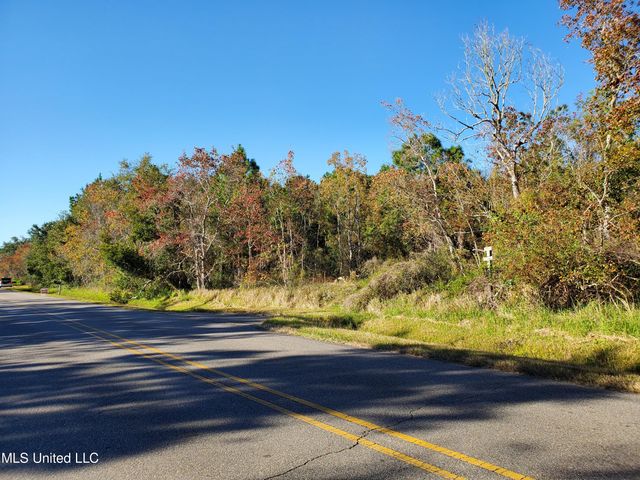 3098 Washington Street, Bay Saint Louis, MS 39520
