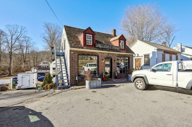 114 Spring Street, South Salem, NY 10590