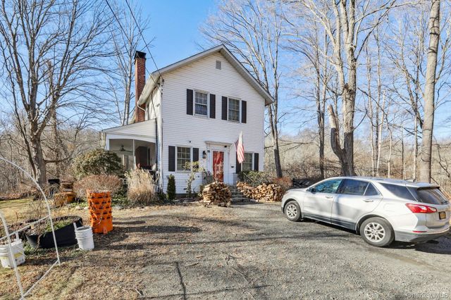 114 Spring Street, South Salem, NY 10590