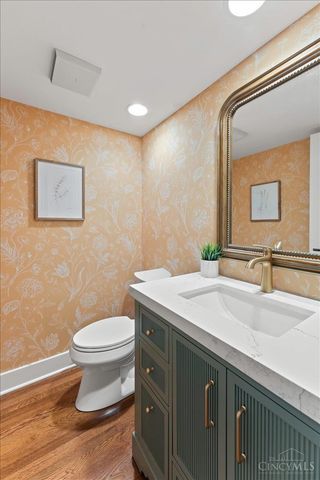 808 Poplar Avenue, Terrace Park, OH 45174