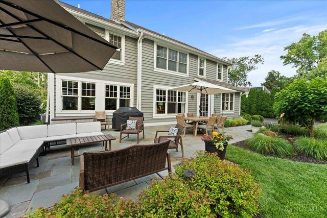 808 Poplar Avenue, Terrace Park, OH 45174