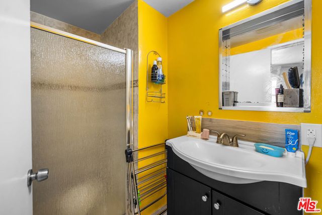 160 W Jay Street, Carson, CA 90745