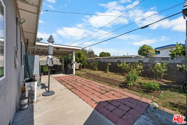160 W Jay Street, Carson, CA 90745