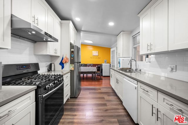 160 W Jay Street, Carson, CA 90745