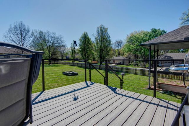 514 S Farm Road 193, Springfield, MO 65809