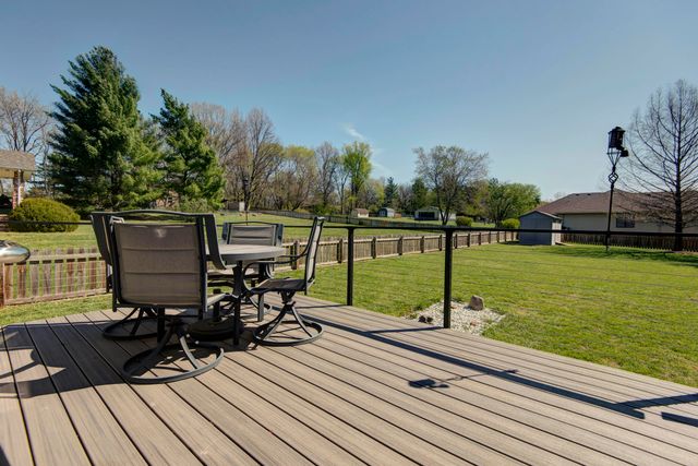 514 S Farm Road 193, Springfield, MO 65809