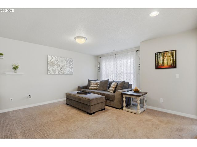 6703 Ne 107TH St, Vancouver, WA 98686