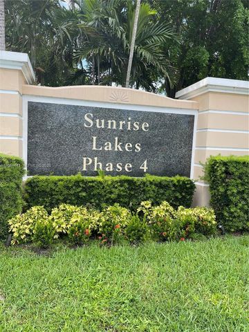 10434 Sunrise Lakes Blvd 107, Sunrise, FL 33322