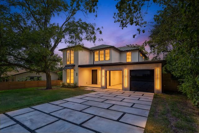 4700 Banister LN, Austin, TX 78745