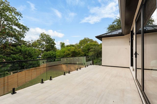 4700 Banister LN, Austin, TX 78745