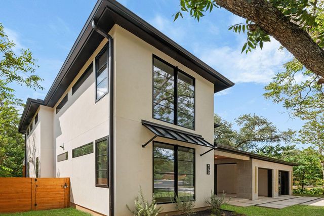 4700 Banister LN, Austin, TX 78745