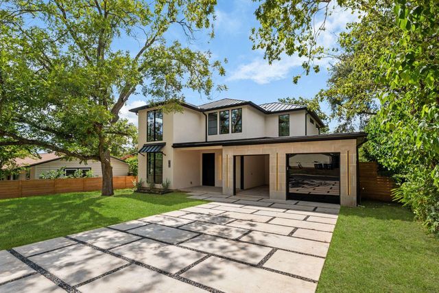 4700 Banister LN, Austin, TX 78745