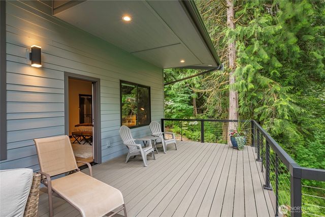 697 Axelson Road, Bellingham, WA 98229