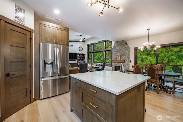 697 Axelson Road, Bellingham, WA 98229