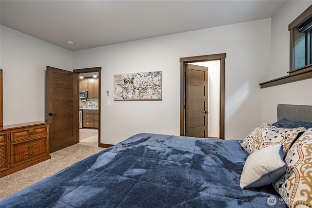697 Axelson Road, Bellingham, WA 98229