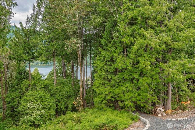 697 Axelson Road, Bellingham, WA 98229