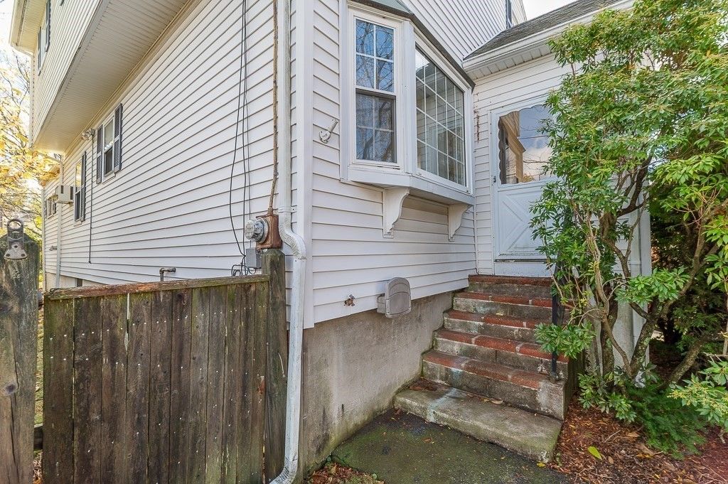 38 Matthies St, Beverly, MA 01915