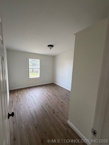 5590 Aspen Drive, Kingston, OK 73439