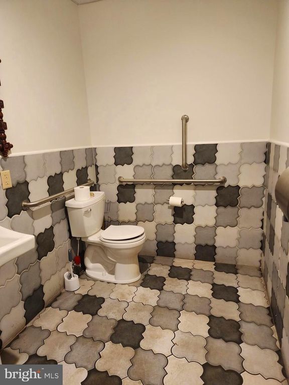 45 N CENTRE ST, Cumberland, MD 21502