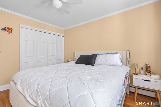 4 Van Zant Street B18, Norwalk, CT 06855