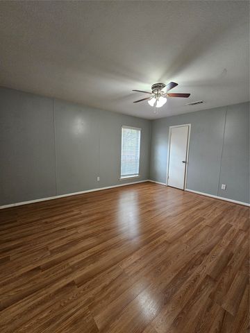7508 Jade Circle, North Richland Hills, TX 76180