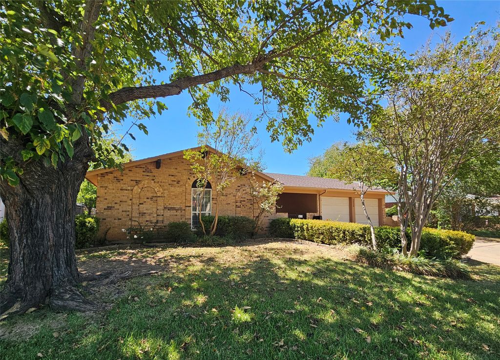 7508 Jade Circle, North Richland Hills, TX 76180 — photo 2