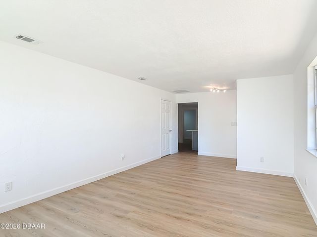 2280 Green Street, South Daytona, FL 32119