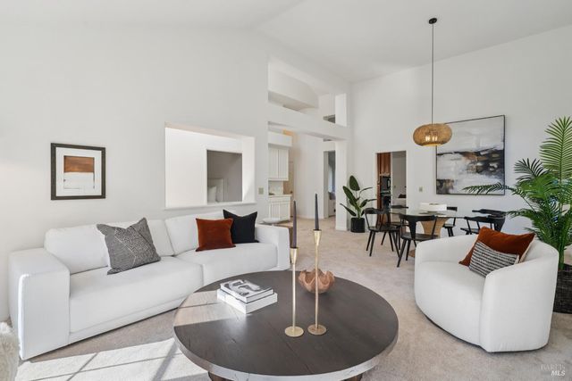 629 Barcelona Dr, Sonoma, CA 95476