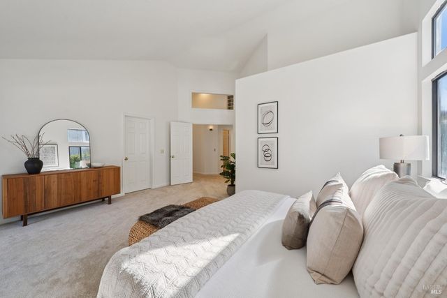 629 Barcelona Dr, Sonoma, CA 95476