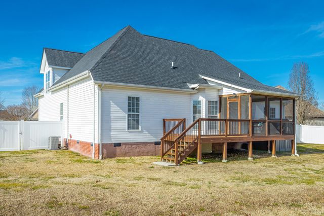 8786 Allie Dan Court, Ooltewah, TN 37363