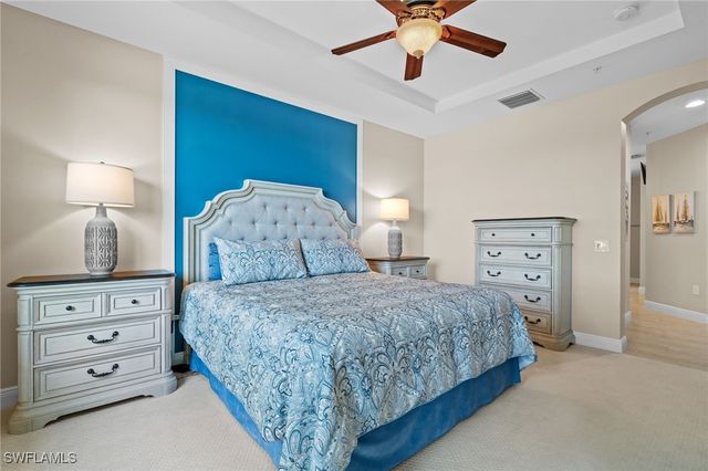 2129 Frangipani CIR 1-201, Naples, FL 34120