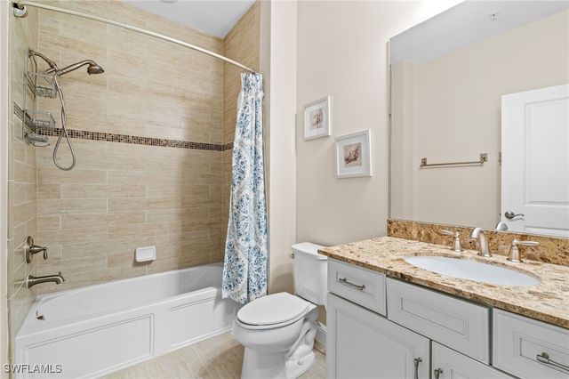 2129 Frangipani CIR 1-201, Naples, FL 34120