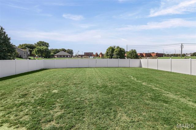 2146 Tuscany Ridge Court, Maryville, IL 62062