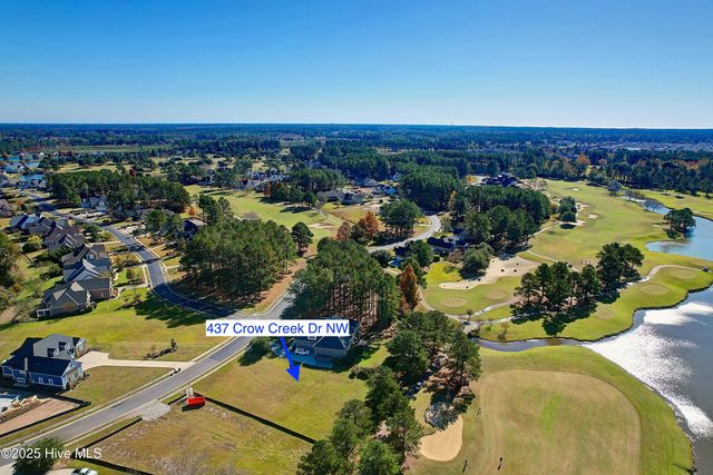 437 N Crow Creek Drive, Calabash, NC 28467