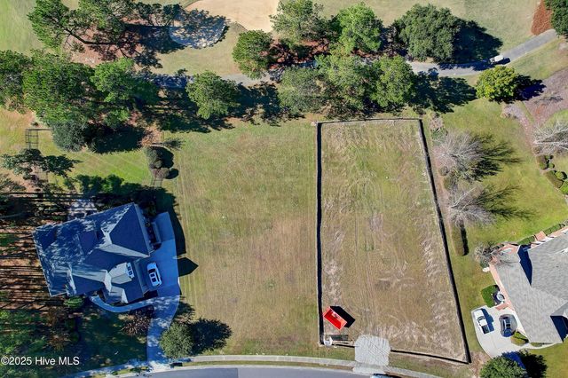 437 N Crow Creek Drive, Calabash, NC 28467