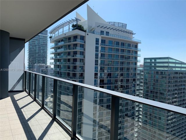 1000 Brickell Plz 3904, Miami, FL 33131