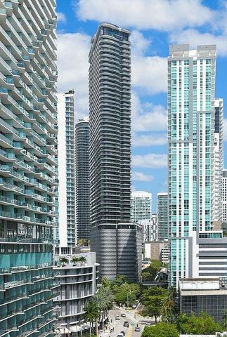 1000 Brickell Plz 3904, Miami, FL 33131