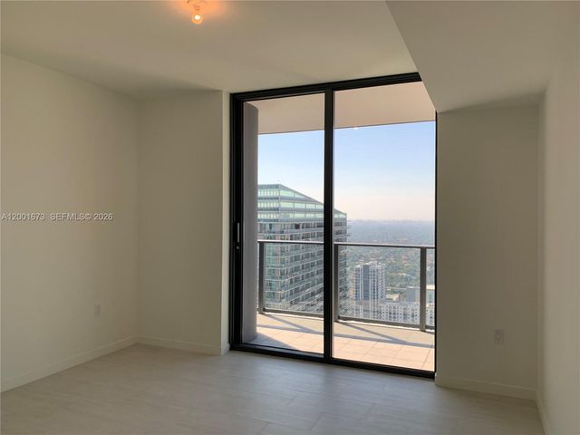1000 Brickell Plz 3904, Miami, FL 33131