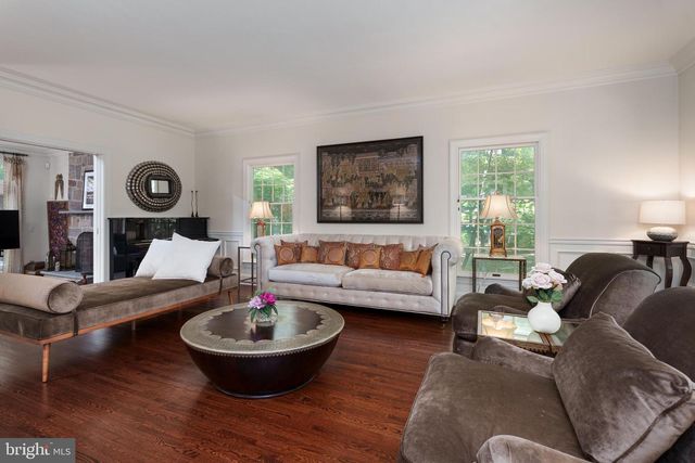 7 SLEEPY HOLLOW LANE, Princeton Junction, NJ 08550