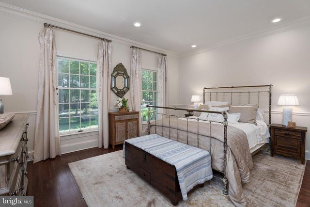 7 SLEEPY HOLLOW LANE, Princeton Junction, NJ 08550