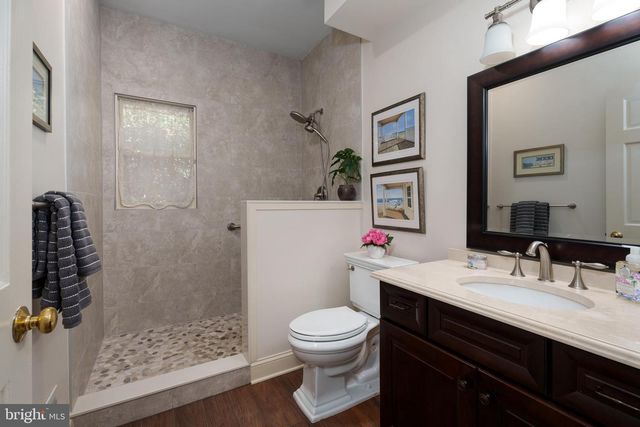 7 SLEEPY HOLLOW LANE, Princeton Junction, NJ 08550