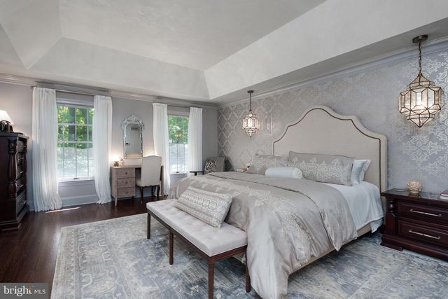 7 SLEEPY HOLLOW LANE, Princeton Junction, NJ 08550