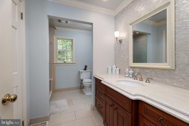 7 SLEEPY HOLLOW LANE, Princeton Junction, NJ 08550