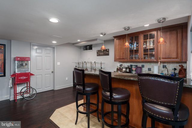 7 SLEEPY HOLLOW LANE, Princeton Junction, NJ 08550