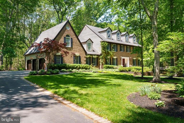 7 SLEEPY HOLLOW LANE, Princeton Junction, NJ 08550