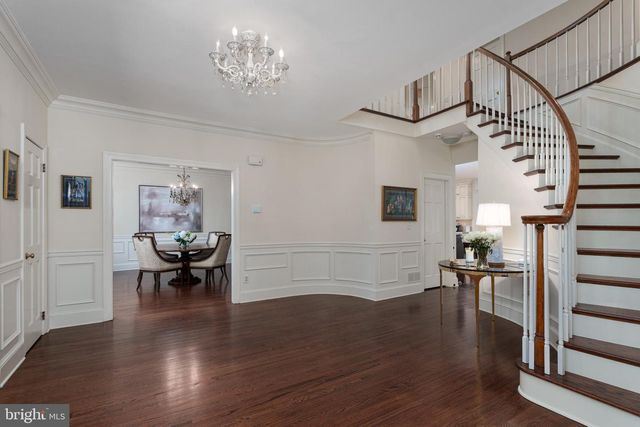 7 SLEEPY HOLLOW LANE, Princeton Junction, NJ 08550