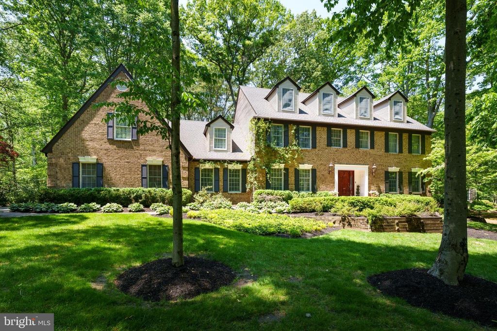 7 SLEEPY HOLLOW LANE, Princeton Junction, NJ 08550